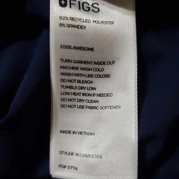 Figs Rafaele Oversized Top - Picture 8 of 8